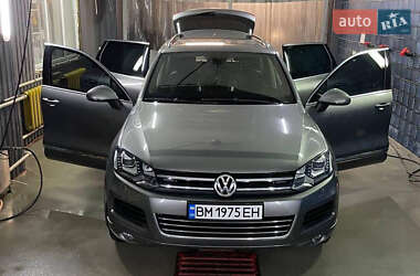 Внедорожник / Кроссовер Volkswagen Touareg 2013 в Киеве