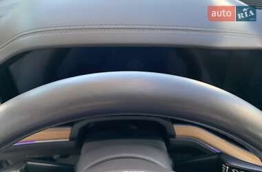 Внедорожник / Кроссовер Volkswagen Touareg 2018 в 
