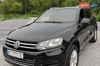 Позашляховик / Кросовер Volkswagen Touareg 2012 в Львові