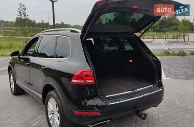 Позашляховик / Кросовер Volkswagen Touareg 2012 в Львові