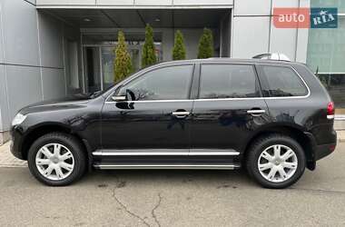 Позашляховик / Кросовер Volkswagen Touareg 2008 в 