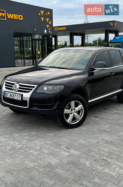 Позашляховик / Кросовер Volkswagen Touareg 2007 в Львові