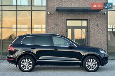 Позашляховик / Кросовер Volkswagen Touareg 2011 в Тернополі