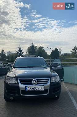 Позашляховик / Кросовер Volkswagen Touareg 2007 в Харкові