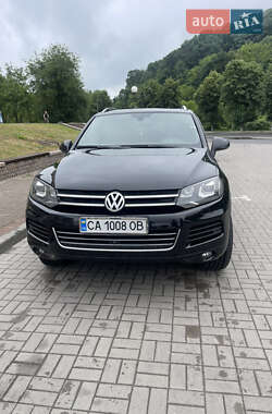 Внедорожник / Кроссовер Volkswagen Touareg 2013 в Каневе