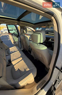 Позашляховик / Кросовер Volkswagen Touareg 2014 в 