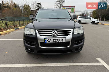 Внедорожник / Кроссовер Volkswagen Touareg 2008 в Киеве