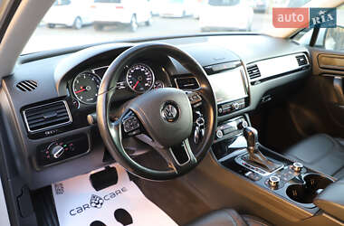 Внедорожник / Кроссовер Volkswagen Touareg 2014 в Дрогобыче