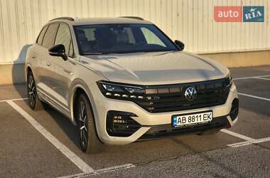 Позашляховик / Кросовер Volkswagen Touareg 2022 в Вінниці