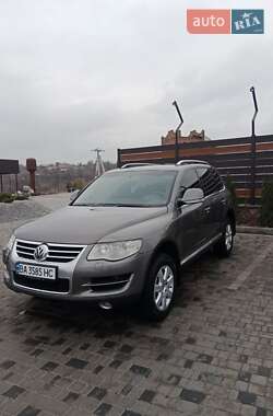 Позашляховик / Кросовер Volkswagen Touareg 2008 в Новоукраїнці