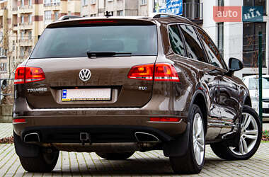 Позашляховик / Кросовер Volkswagen Touareg 2012 в Львові