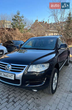 Позашляховик / Кросовер Volkswagen Touareg 2008 в Львові