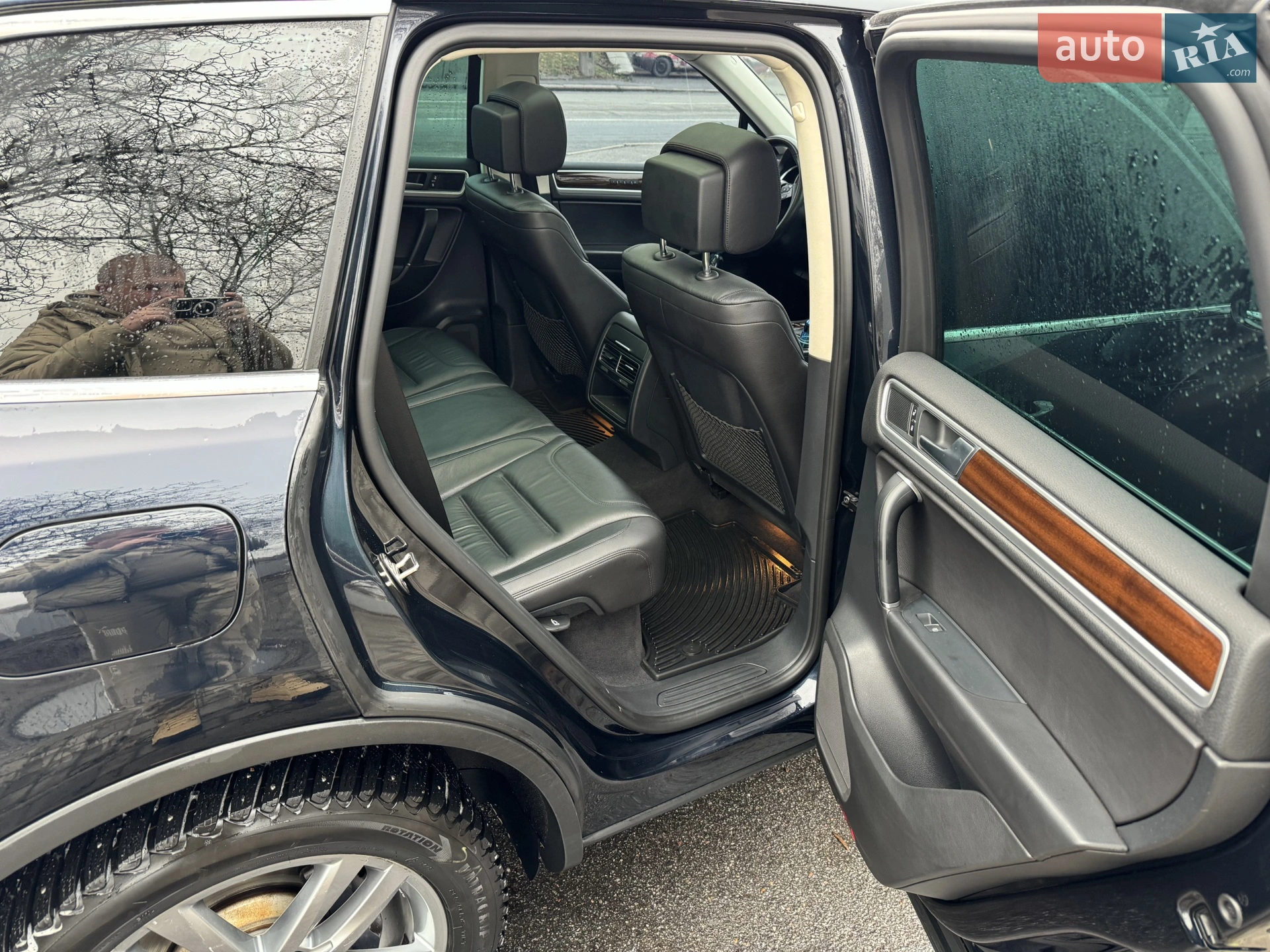 Volkswagen Touareg 2015 VIN WVGEP9BP6FD007595 фото оголошення 11 з 13