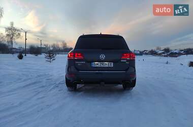 Внедорожник / Кроссовер Volkswagen Touareg 2013 в Конотопе