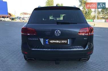 Внедорожник / Кроссовер Volkswagen Touareg 2012 в 