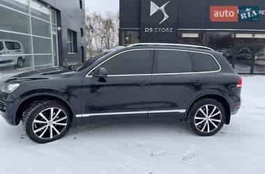 Позашляховик / Кросовер Volkswagen Touareg 2012 в Харкові