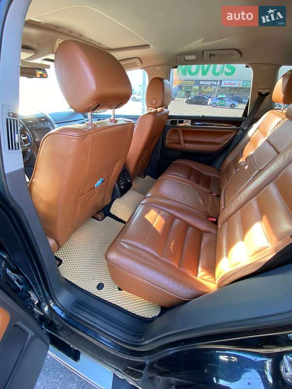 Внедорожник / Кроссовер Volkswagen Touareg 2006 в Киеве фото 7 Внедорожник / Кроссовер Volkswagen Touareg 2006 в Киеве