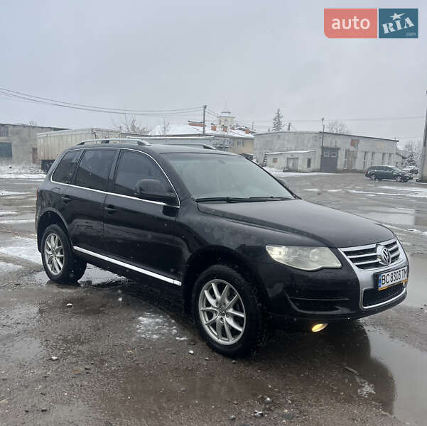 Внедорожник / Кроссовер Volkswagen Touareg 2007 в Львове