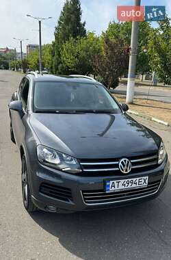 Позашляховик / Кросовер Volkswagen Touareg 2011 в Калуші