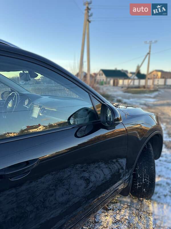 Внедорожник / Кроссовер Volkswagen Touareg 2011 в Кропивницком фото 4 Внедорожник / Кроссовер Volkswagen Touareg 2011 в Кропивницком