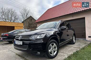 Позашляховик / Кросовер Volkswagen Touareg 2011 в Івано-Франківську