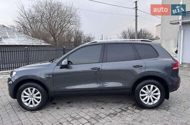 Позашляховик / Кросовер Volkswagen Touareg 2012 в Івано-Франківську