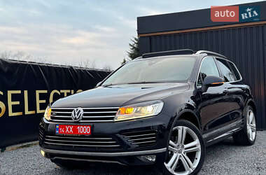 Внедорожник / Кроссовер Volkswagen Touareg 2016 в Дрогобыче