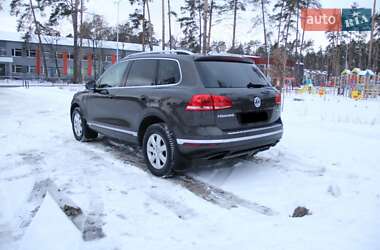 Внедорожник / Кроссовер Volkswagen Touareg 2014 в 