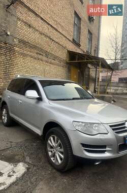 Внедорожник / Кроссовер Volkswagen Touareg 2007 в Киеве