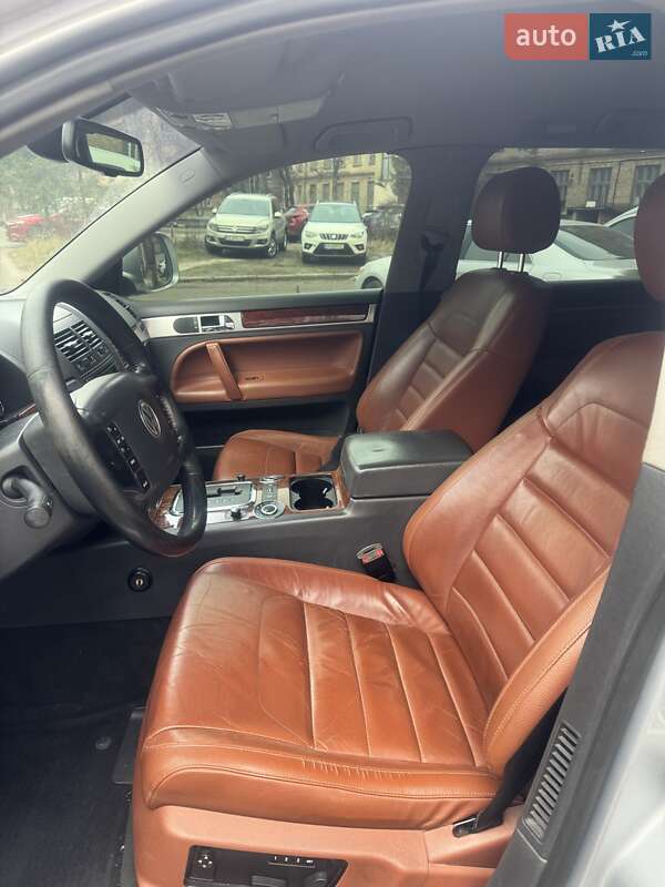 Позашляховик / Кросовер Volkswagen Touareg 2007 в Києві фото 6 Позашляховик / Кросовер Volkswagen Touareg 2007 в Києві