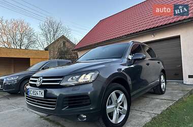 Внедорожник / Кроссовер Volkswagen Touareg 2011 в Ивано-Франковске