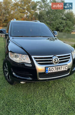 Внедорожник / Кроссовер Volkswagen Touareg 2008 в Сельцо