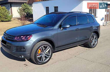 Внедорожник / Кроссовер Volkswagen Touareg 2013 в Ивано-Франковске