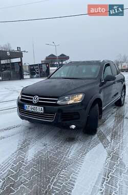 Позашляховик / Кросовер Volkswagen Touareg 2011 в Коломиї