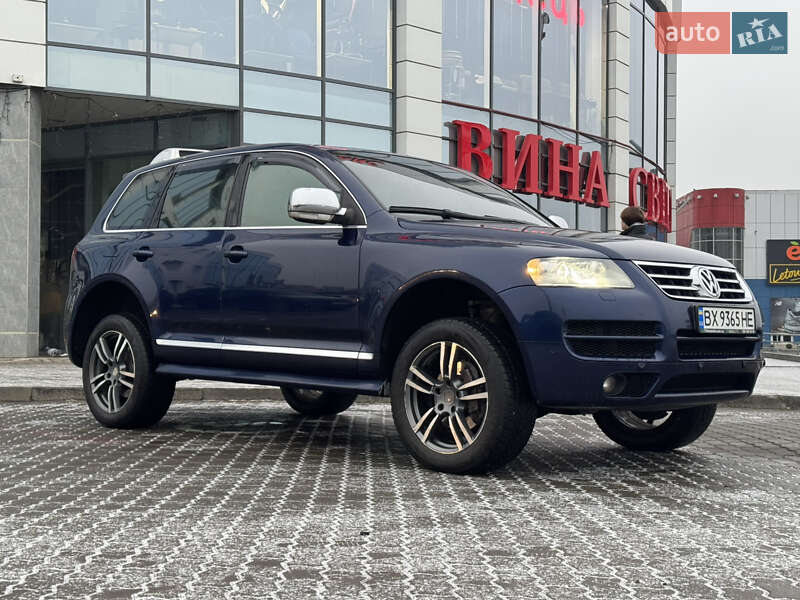 Внедорожник / Кроссовер Volkswagen Touareg 2006 в Хмельницком