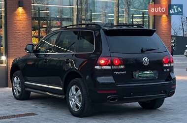 Внедорожник / Кроссовер Volkswagen Touareg 2007 в Киеве