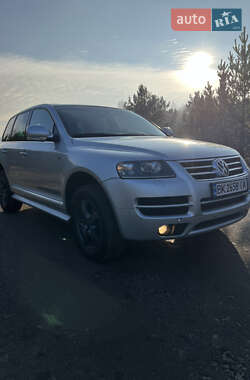 Внедорожник / Кроссовер Volkswagen Touareg 2006 в Ратным