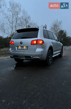 Внедорожник / Кроссовер Volkswagen Touareg 2006 в Ратным