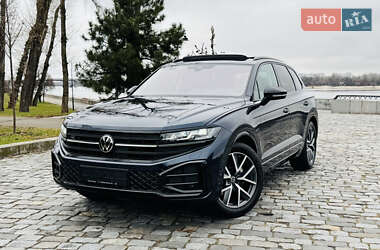 Внедорожник / Кроссовер Volkswagen Touareg 2024 в Киеве