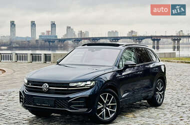 Внедорожник / Кроссовер Volkswagen Touareg 2024 в Киеве