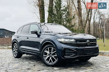 Внедорожник / Кроссовер Volkswagen Touareg 2024 в Киеве