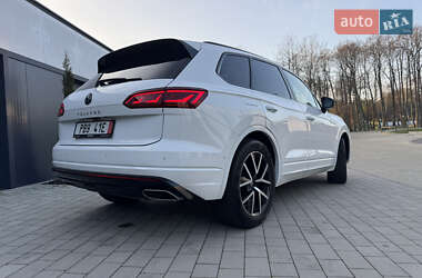 Внедорожник / Кроссовер Volkswagen Touareg 2020 в Ковеле