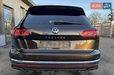 Позашляховик / Кросовер Volkswagen Touareg 2021 в Тернополі