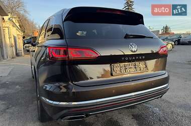 Позашляховик / Кросовер Volkswagen Touareg 2021 в Тернополі