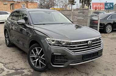 Позашляховик / Кросовер Volkswagen Touareg 2022 в Тернополі