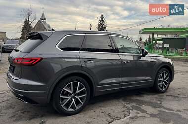 Внедорожник / Кроссовер Volkswagen Touareg 2022 в Тернополе