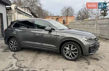 Внедорожник / Кроссовер Volkswagen Touareg 2022 в Тернополе