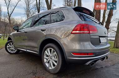 Позашляховик / Кросовер Volkswagen Touareg 2013 в Крюківщині