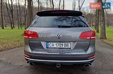 Позашляховик / Кросовер Volkswagen Touareg 2013 в Крюківщині