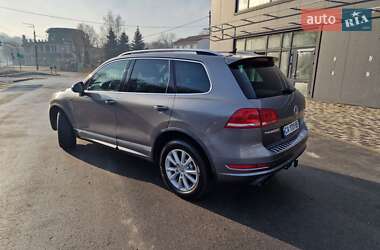 Позашляховик / Кросовер Volkswagen Touareg 2013 в Крюківщині